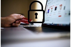 Онлайн-платежи россиян берут под контроль