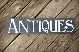 Show maximowicz history of antiques