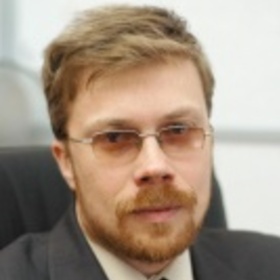 Олег Кузичев