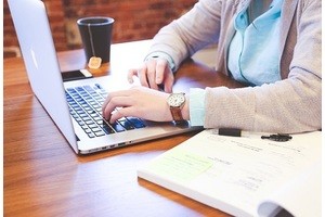 Шесть примеров, как получить работу с помощью видеорезюме