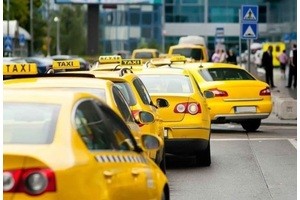 ФАС: картельный сговор таксистов перед Новым годом
