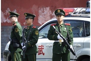 Китай собрался бороться с экстремизмом в интернете