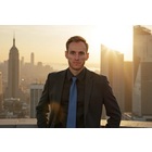 Карьера будущего: как выбрать профессию, которая будет дорожать