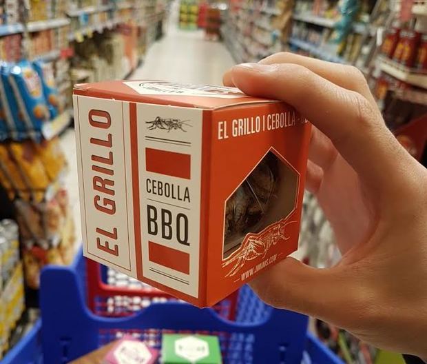 Насекомые бренда El Grillo в испанском Carrefour