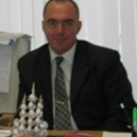 Владлен Азаров