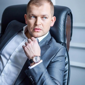 Александр Андрианов
