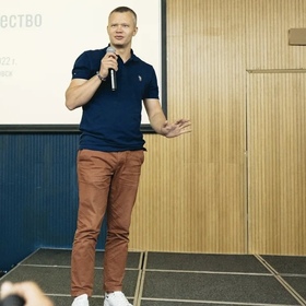 Дмитрий Санников