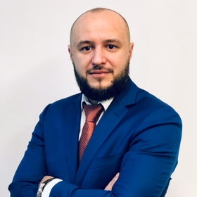 Олег Павленко