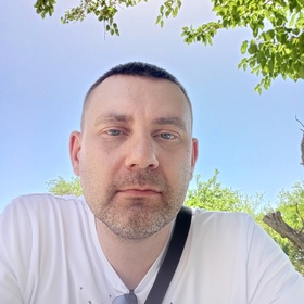 Антон Кувшинников