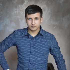 Александр Новоротов