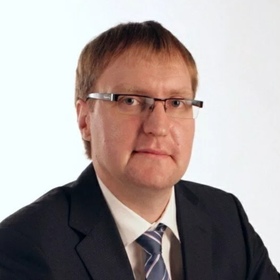 Константин Залешин