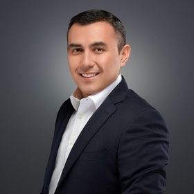 Назир Абдувахидов