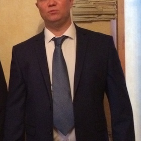 Станислав Власенко