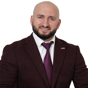 Мурад Алискеров