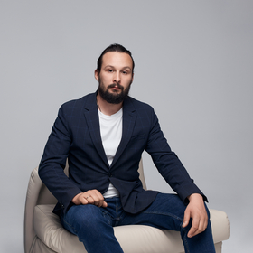 Олег Черников