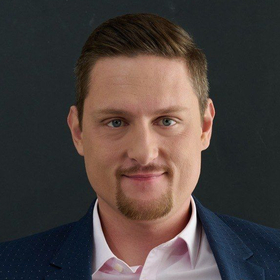 Олег Громов