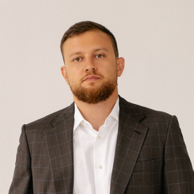 Артем Драгунов