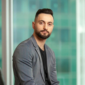 Валтер Исраелян