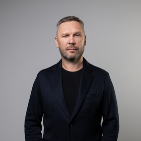 Юрий Николаев