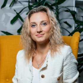 Анна Королева