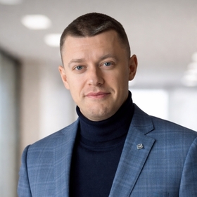 Эдуард Бугров