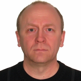 Олег Ларев