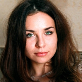 Алина Жуковская