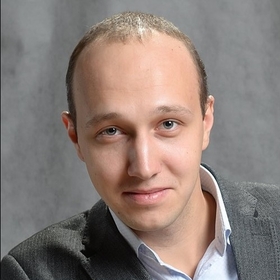 Дмитрий Ларин
