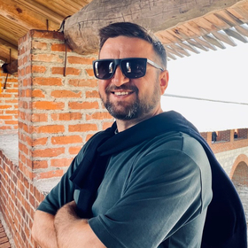 Рустам Салпагаров