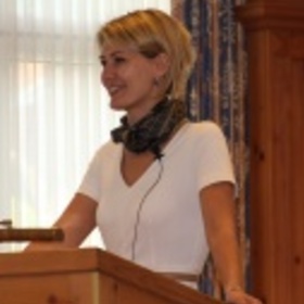 Александра Красникова