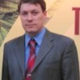 Олег Михайлов